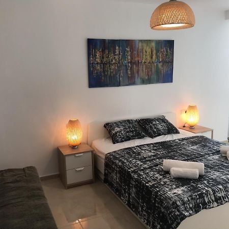Villa Nissi Beach 28 Ajía Nápa Kültér fotó