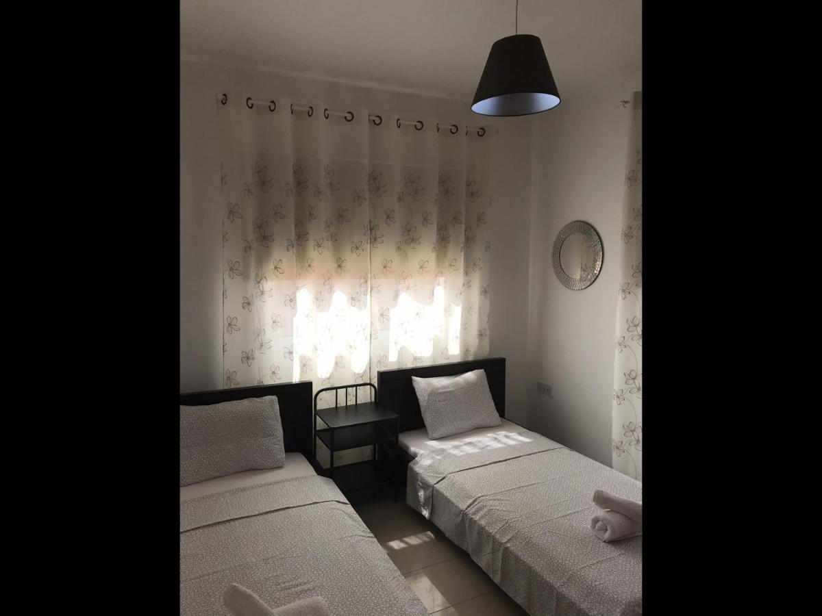 Villa Nissi Beach 28 Ajía Nápa Kültér fotó